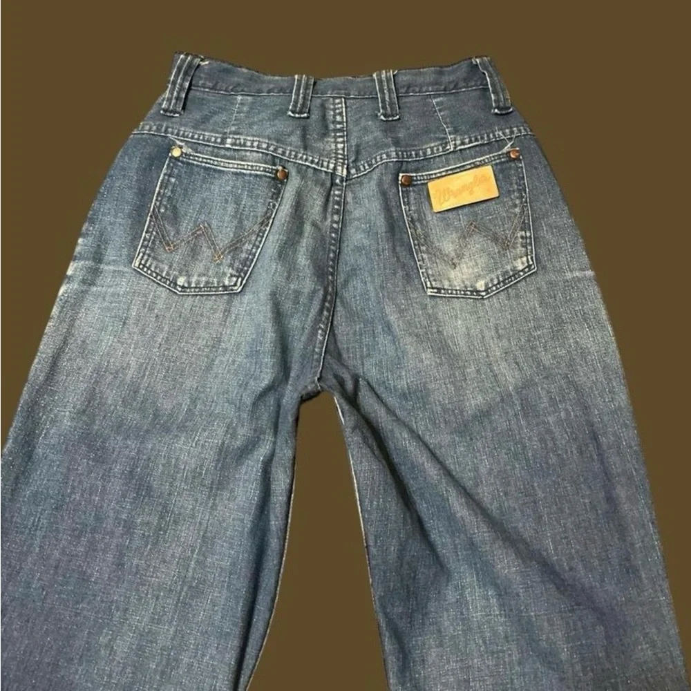 Wrangler Women's Flare Jeans in Blue - Picture 5 of 7